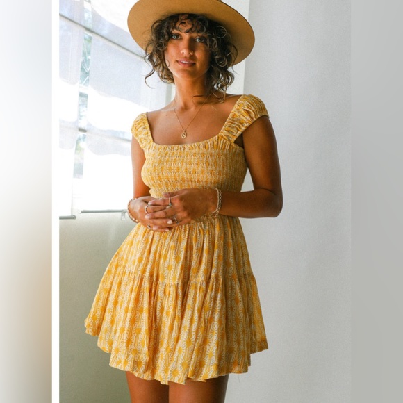 Free People Dresses & Skirts - Free People Sweet Annie Mini Dress Sun Smocked Flutter Sleeve